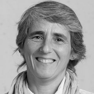  Margarida Correira-Neves 