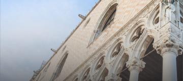 particolare di san marco a venezia